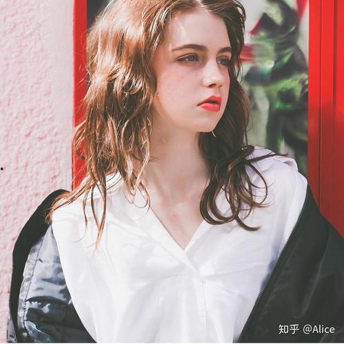 爱财欧美头像女生图片,爱财女神头像解析